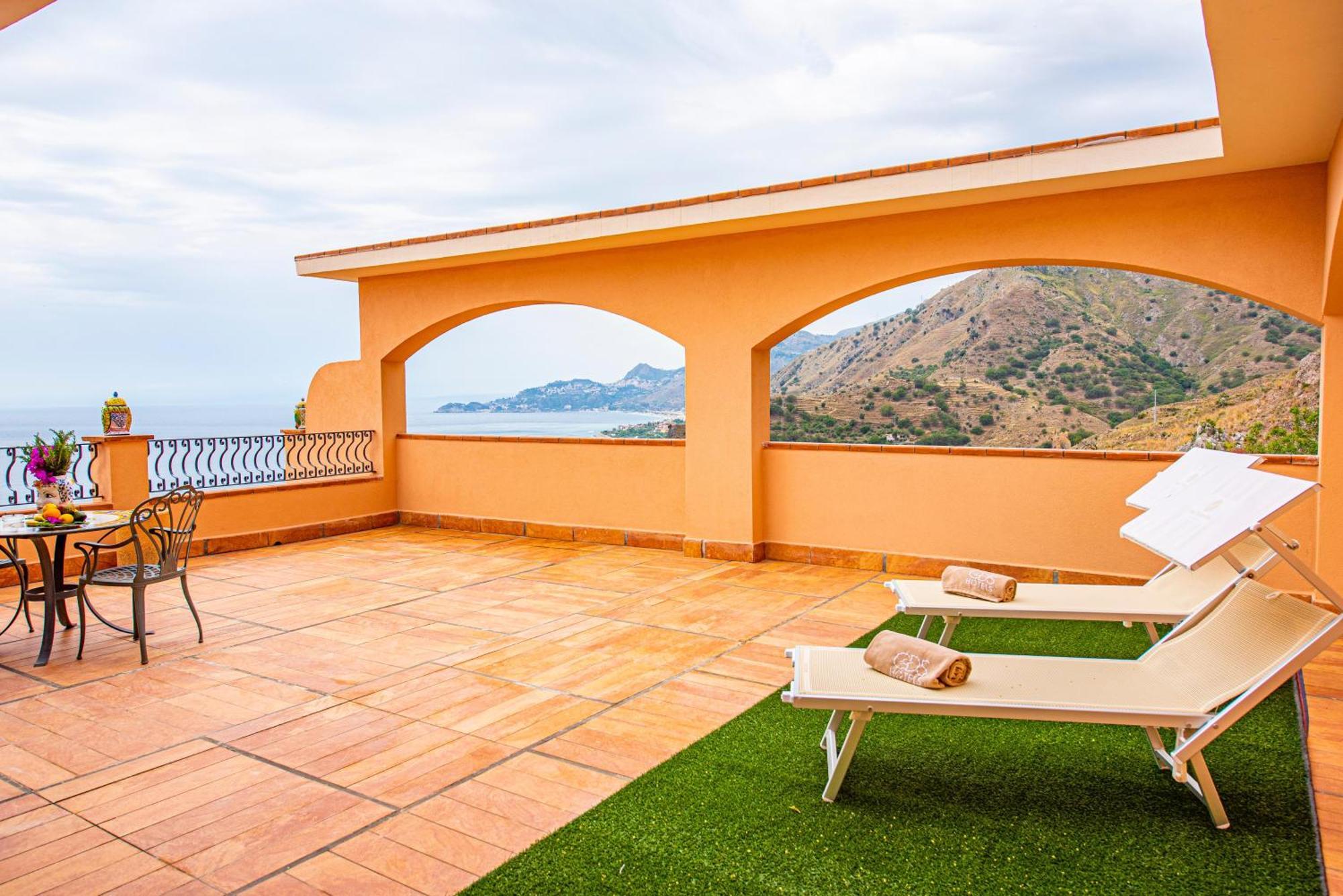 Baia Taormina - Cdshotels Forza dʼAgro Exterior foto